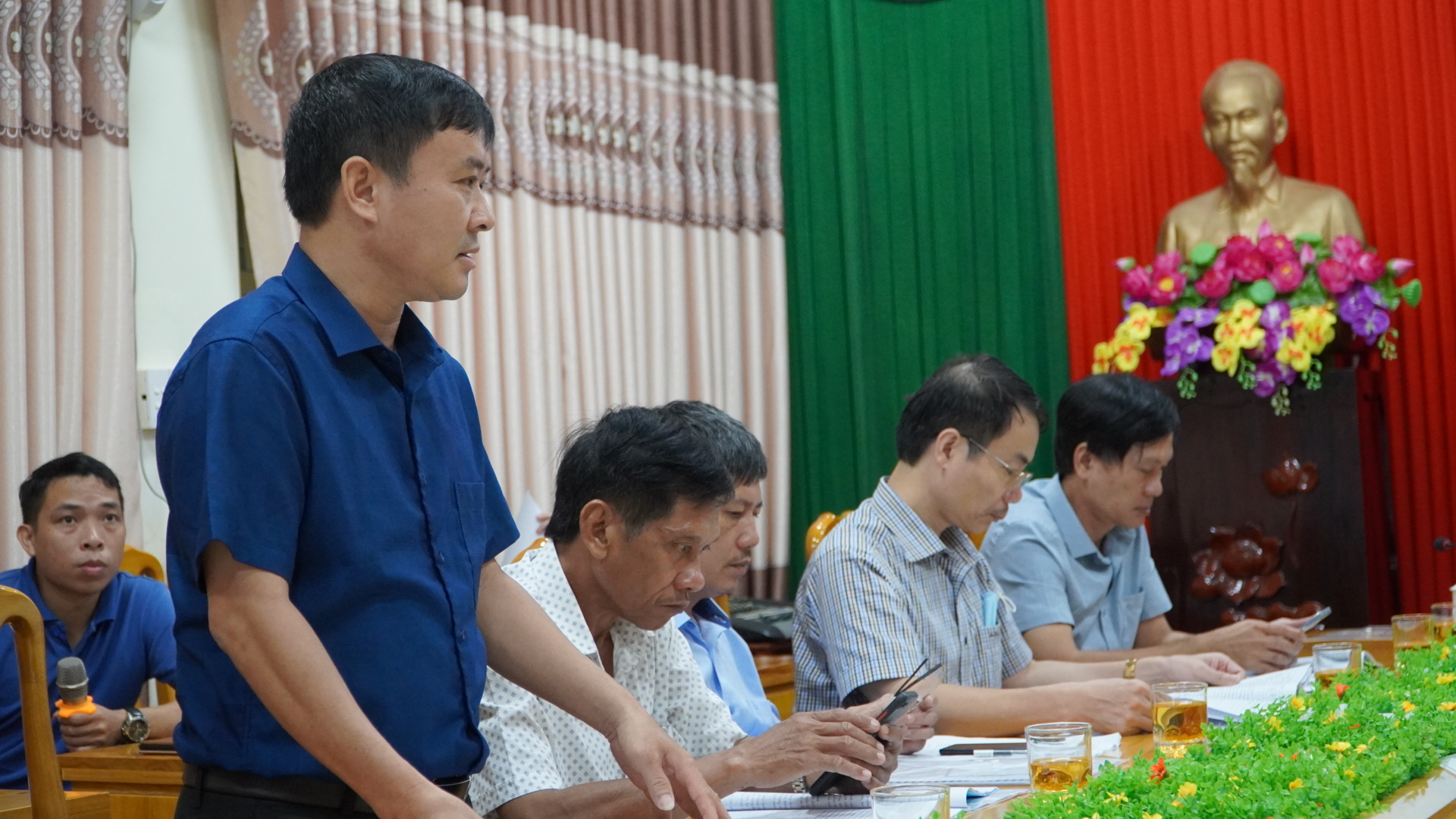 Các đại biểu đã thảo luận đóng góp nhiều ý kiến để góp phần xây dựng hoàn chỉnh dự thảo để thực hiện các bước tiếp theo