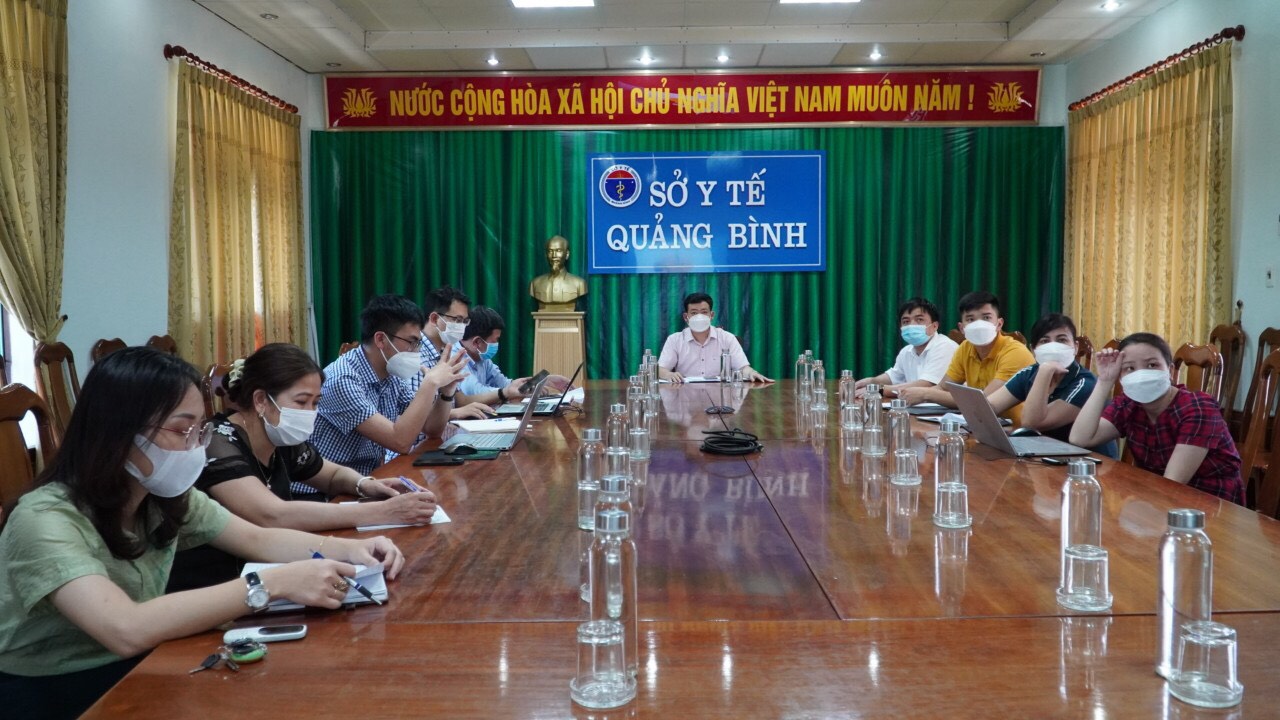 HỘI THẢO TRIỂN KHAI GIẤY CHỨNG NHẬN ĐIỆN TỬ TIÊM VẮC XIN COVID 19jpg