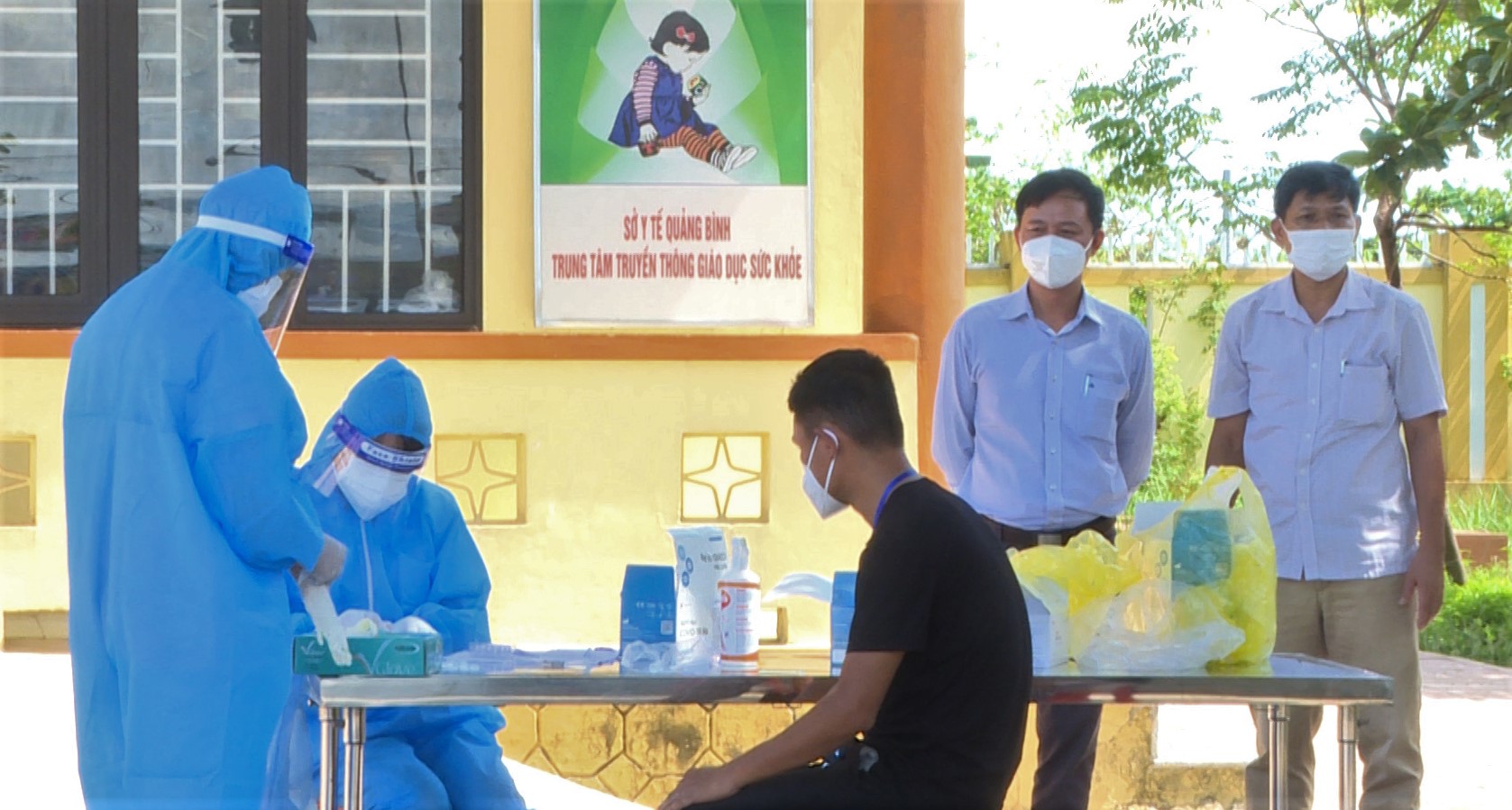 Hỗ trợ công tác nhập liệu tại Trung tâm Y tế huyện Bố Trạch