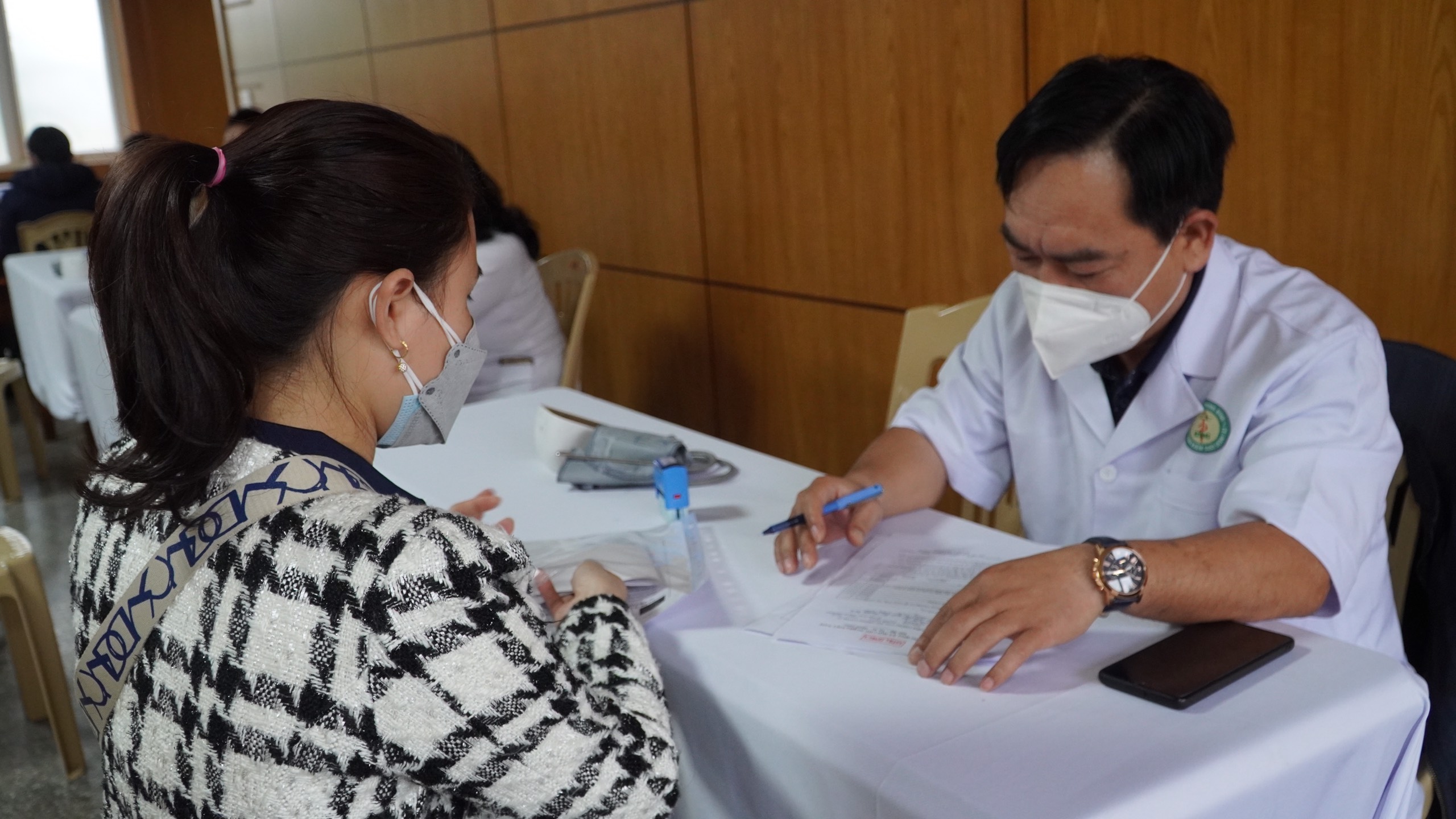 Một số hình ảnh tại điểm tiêm do CDC Quảng Bình 3