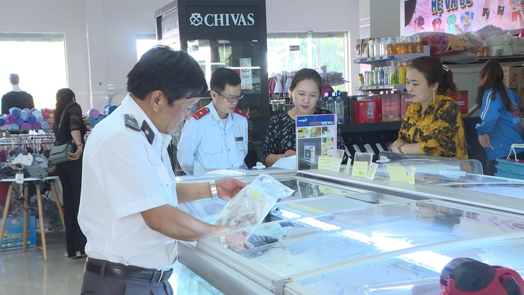 NT 3375 01.MP4.Still001 Custom