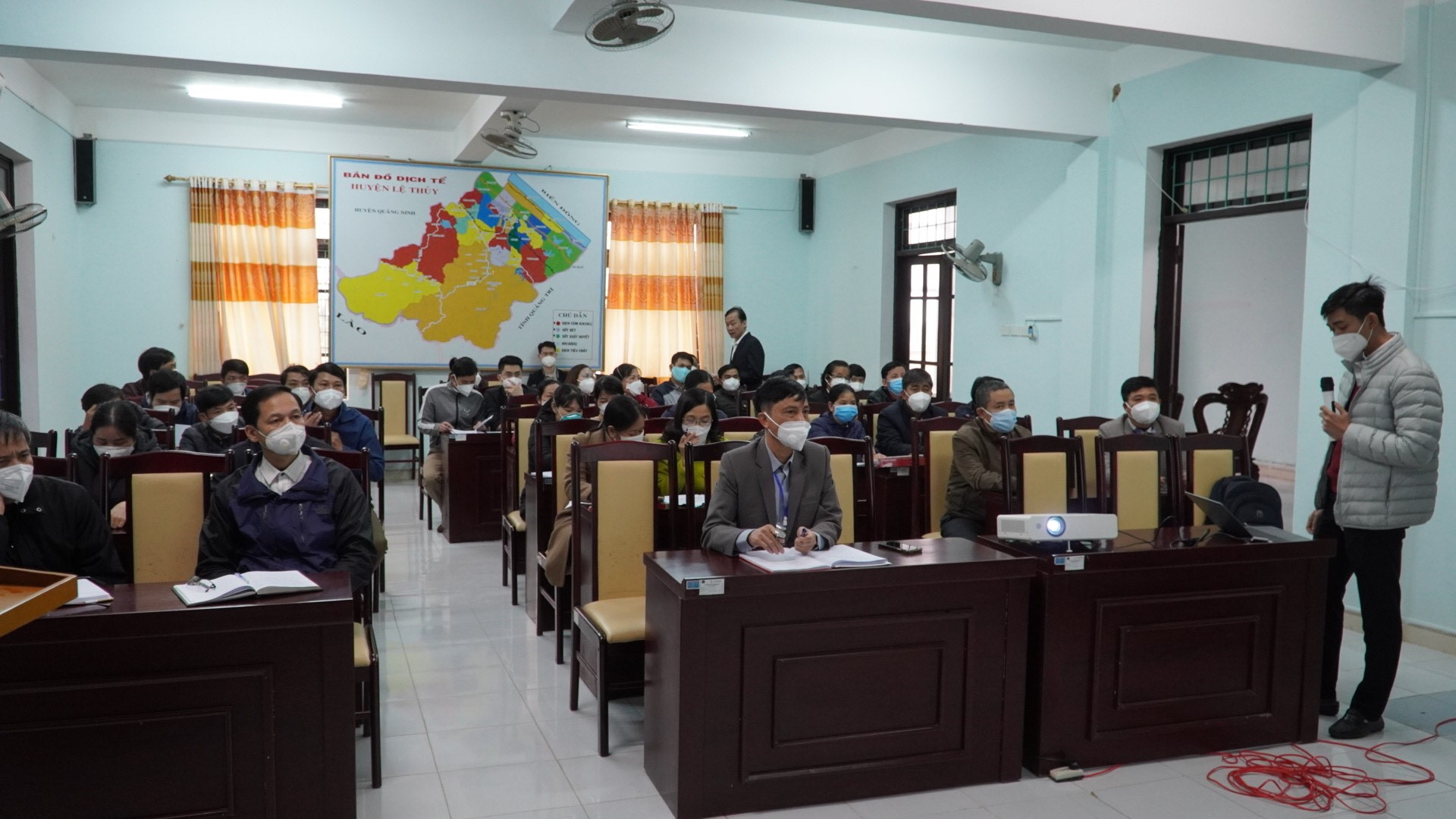 Sở Y tế tập huấn hướng dẫn quản lý theo dõi điều trị người nhiễm Covid 19 F0 tại nhà1