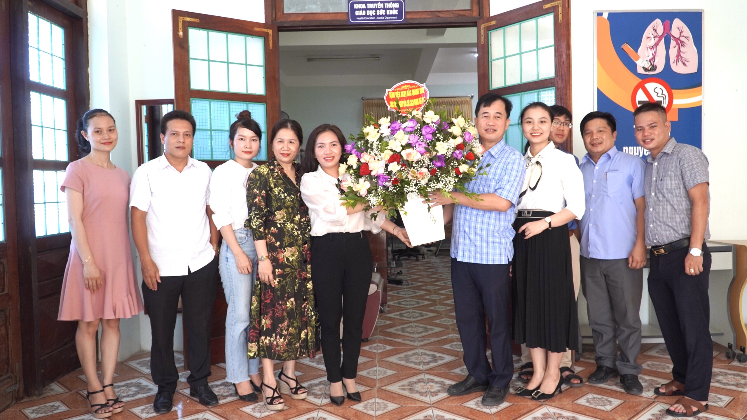 anh bích tặng 21 6