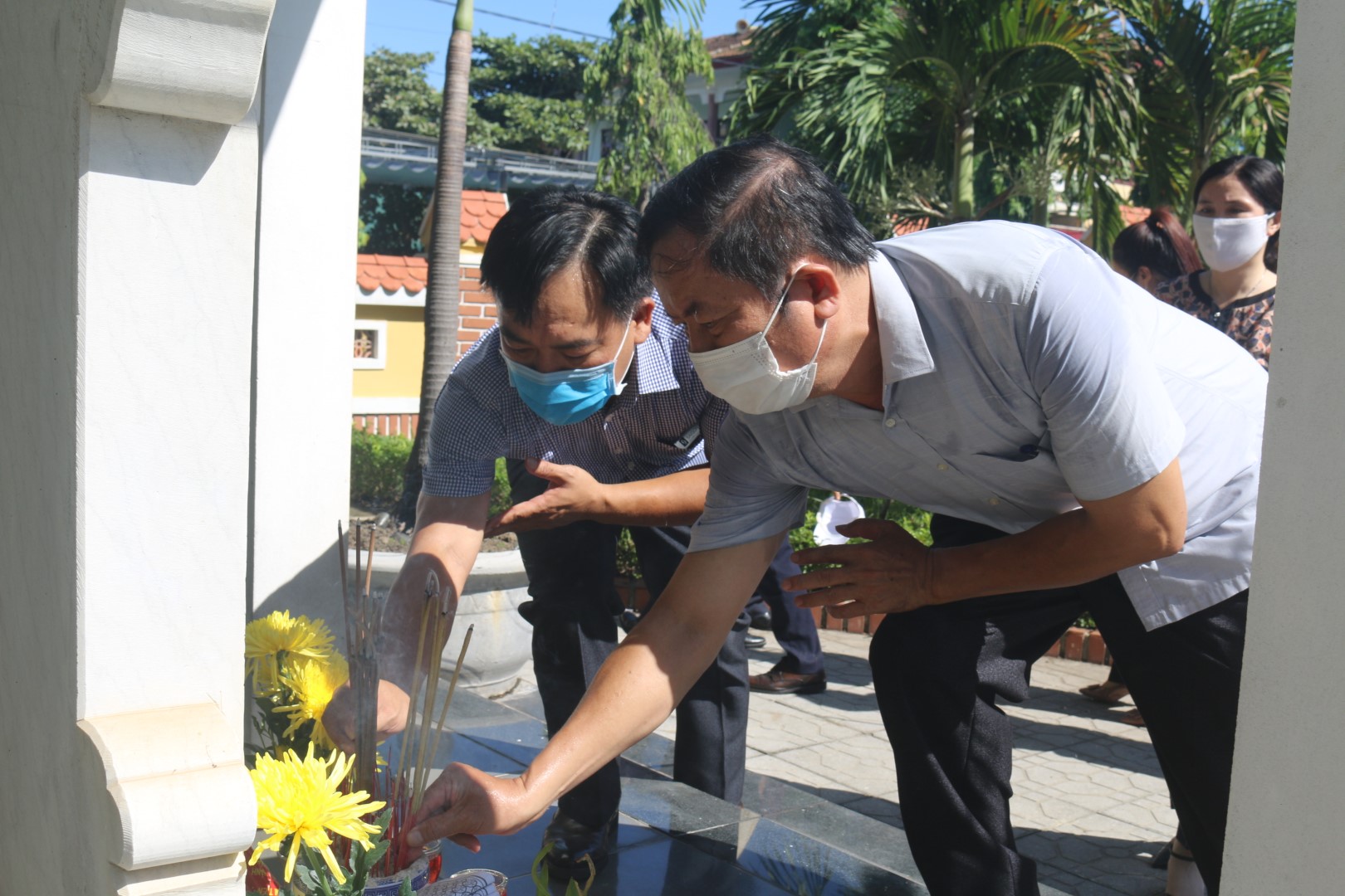 danh chuong 34 Large