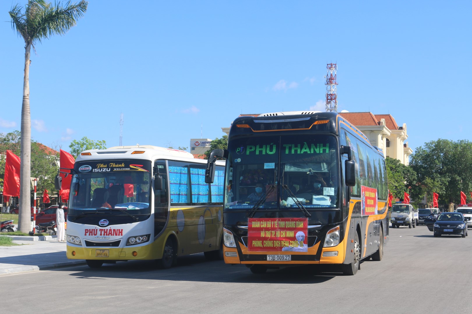 xe xuất phát Large