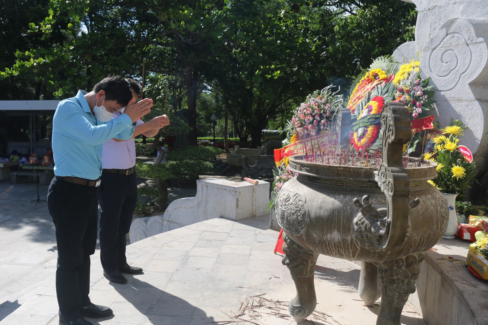 Đánh chuông 7 Large