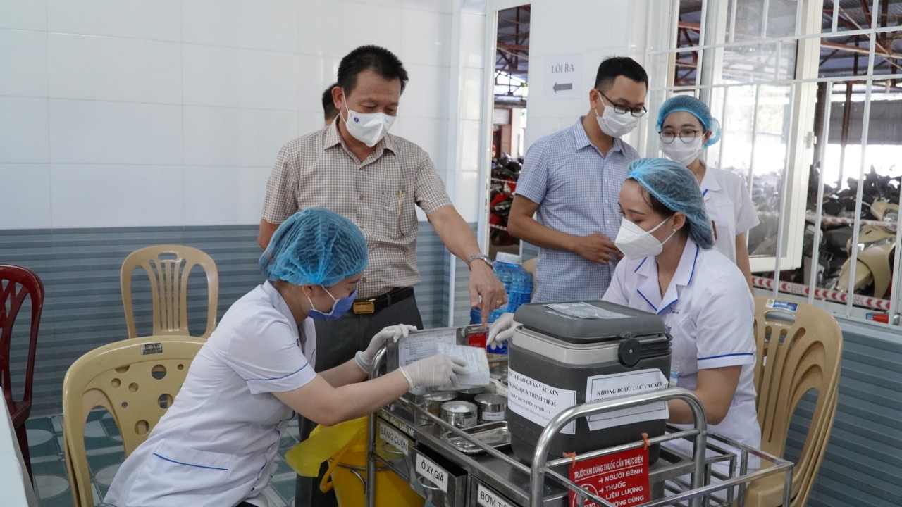 điểm tiêm mới 8