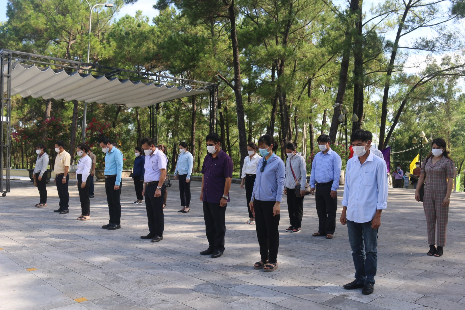 đánh chuông 19 Large